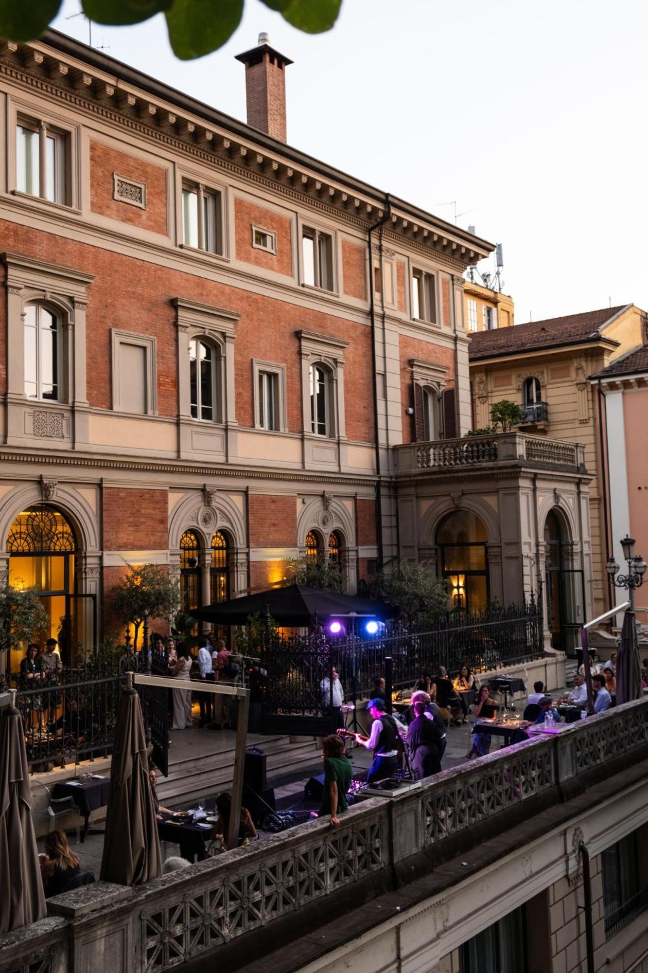 I Portici Hotel Bologna Kültér fotó